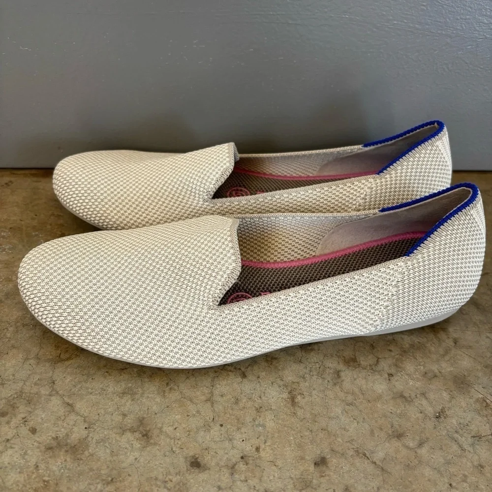 Rothy’s Cream Rounded‎ Toe Flats Size 6